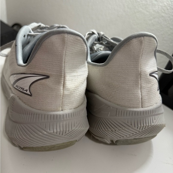 Altra Men's Gray and White Athletic Shoes - Picture 5 of 8